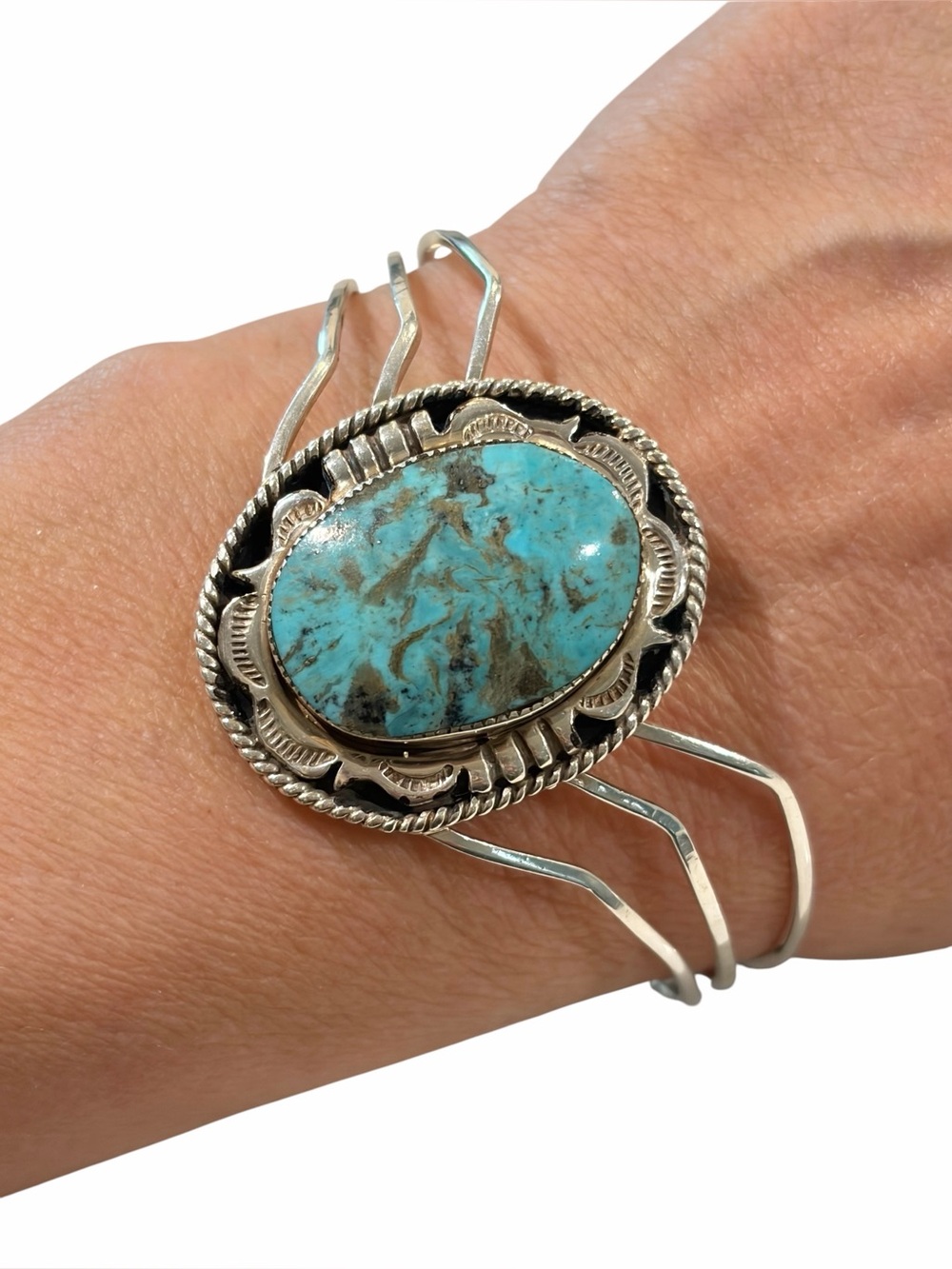 Signed Navajo L. Silversmith Turquoise Sterling Silver Split Shank Cuff 18.3g